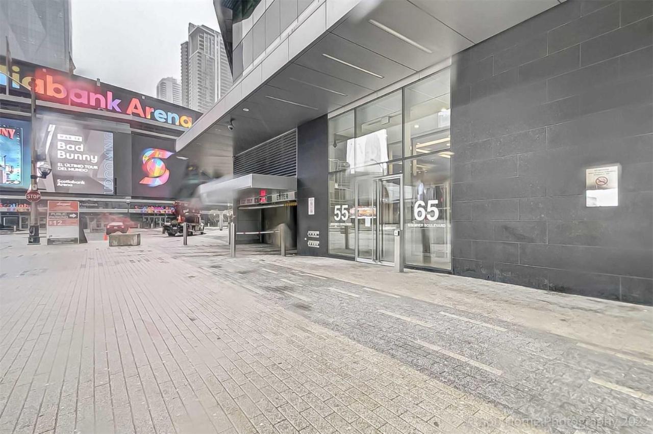 Prime Location - Stunning 2-Bdrm Condo Toronto Exteriér fotografie